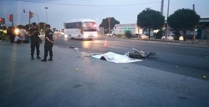 İzmir’de feci kaza: Anne ile oğlu hayatını kaybetti